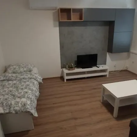 Comorra - Apartmán Komarno
